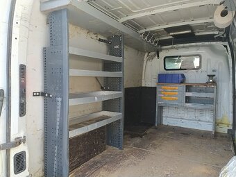 Pojízdná dílna s vestavbou RENAULT MASTER L2H2 2013 - 9
