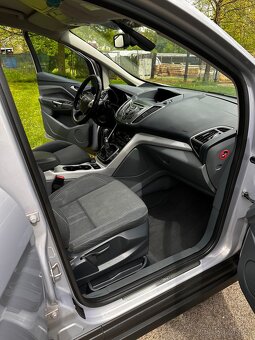 Ford cmax 1.6tdci 85kw Titanium víkend=sleva - 9