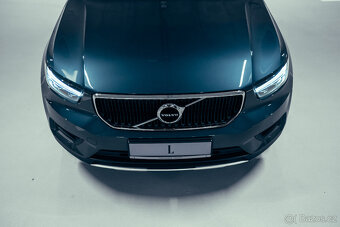 Volvo XC40 T2 Momentum, 2022, len 26 000 km, ako nové, DPH - 9