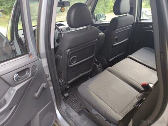 Opel Meriva 1.4i 16V - 9