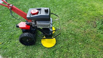 Dvoububnová sekačka BDR-700 s motorem Jikov - 9