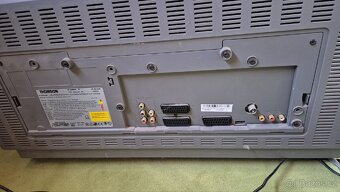 Projekční televize Thomson, Projektor - 9