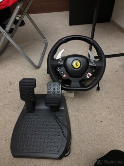 Ps4 ,dva ovladače + 5x hra + volant +VR - 9