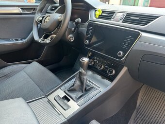 Škoda Superb 2022 - 9