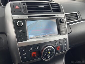 Toyota Verso 2014 1.6D4D 7 míst, servis Toyota, - 9