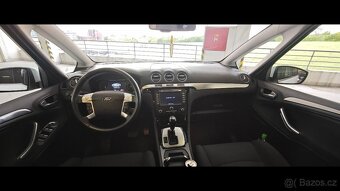 Ford S-Max 2.0 TDCI 103kw 7 míst vyr.2014 - 9