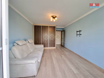 Prodej bytu 2+1, 60 m², Ostrov, ul. Štúrova - 9