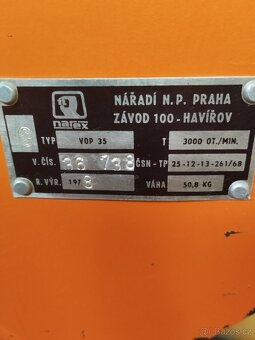 Pila s hoblovačkou - 9