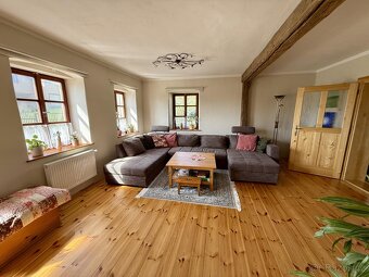 Prodej rodinného domu 200 m2, pozemek 1.207 m2 - 9