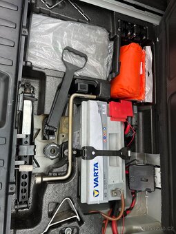 Prodam BMW X3 3.0d e83 manual 6st - 9