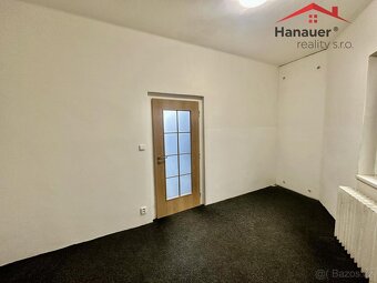 Pronájem obchodního prostoru, 197 m2, Děčín - centrum,   ul. - 9