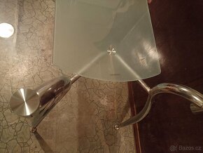 Kovový stůl se skleněnou deskou - 9