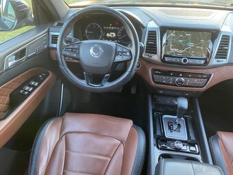 SsangYong Rexton 2.2d 132 kW kup ČR 05/2019 PREMIUM - 9