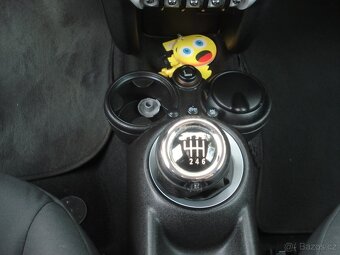 Mini Cooper 1.6 D - 9