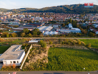 Prodej pozemku k bydlení, 696 m², Zlín, ul. V Polích - 9