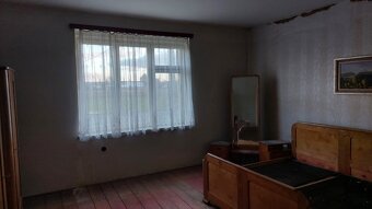 Prodej vily 160 m², pozemek 776 m² Červený Dvůr, Hradec Král - 9