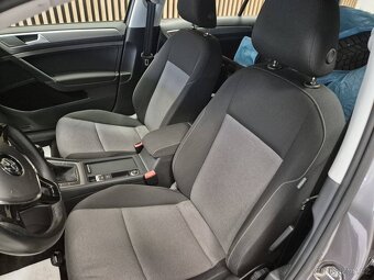 Volkswagen Golf 1,2 TSI EDITION - 9