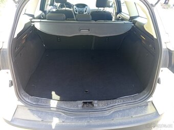 Ford Focus 1.0 benzín - 9