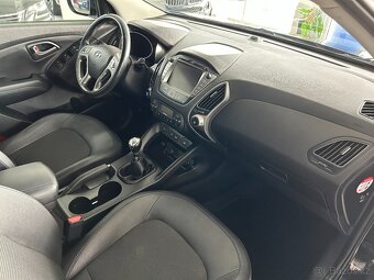 Hyundai ix35 2.0 CRDI,SERVISKA,4x4,ČR,KŮŽE,119.000KM - 9