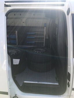 Vw Caddy 1.4 benzin CNG 81 Kw - 9