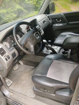 Mitsubishi Pajero 3.2 118kw automat - 9