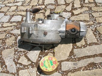 MOTOR JAWA 550/555 - 9