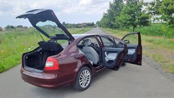 Škoda Octavia 2010 2.0 TDI 103kW L&K DSG - 9