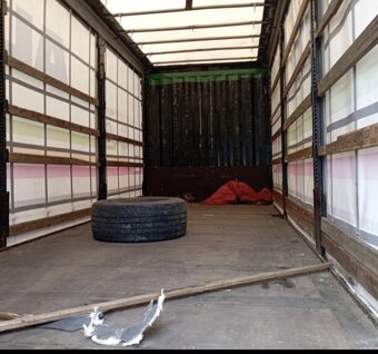 Mercedes Benz Actros 2548 - 9