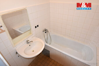 Pronájem bytu 2+1, 55 m², Mladá Boleslav, ul. Laurinova - 9