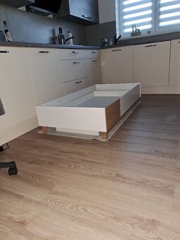 Dětská postýlka / postel Nomi se šuplíkem (3v1) - 9