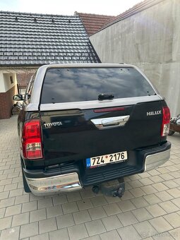Toyota Hilux - 9