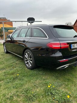 Mercedes-Benz E-class - 9
