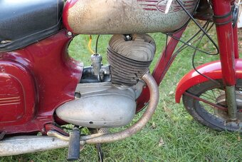Jawa 250/592 - 9
