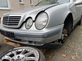 Mercedes CLK náhradní díly w208 - 9