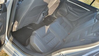 VW Golf V R32 3,2i V6 184kW 4x4 DSG 2009 - 9
