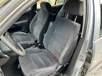 VW Golf 4 1.6 16v - 9