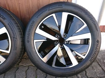 VW Tiguan III 19" Originální alu kola letní 235/50/19 5x112 - 9