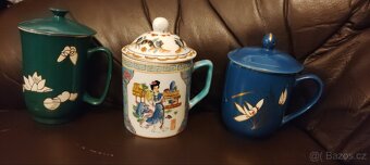 Sběratelské čínské porcelánové hrnky s pokličkou - 9