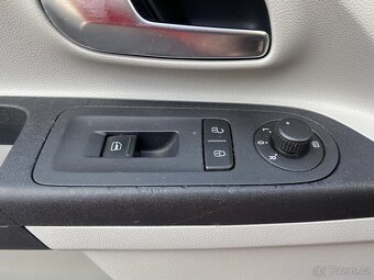 Seat Mii 1.0 MPi , 44 kW benzín, 2012 - 9