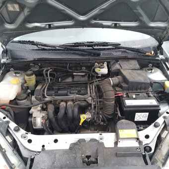 FORD Focus 1.6 benzin, 2002, 132.344 km - 9