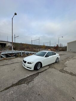 BMW e92 330d automatic - 9