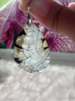 Přívěšky,prsteny,náramky,náhrdelníky,náušnice - 9