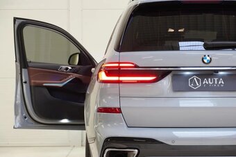 BMW X7, 40D,M-PAKET,HUD,TAŽNÉ,ČR.1.MAJ - 9