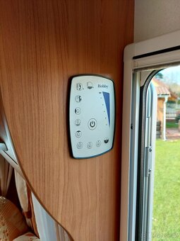 Karavan Hobby 460 LU De Luxe, r.v. 2009 - 9