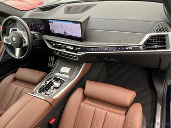 BMW X5 40d 250kW,4x4,MPaket,Vzduch,tažnéLaser,7místZárukaDPH - 9