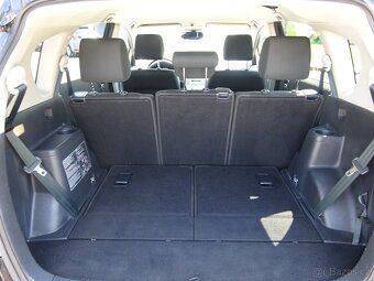 Toyota Corolla Verso 2,2 D-4D, 7 MÍST - 9