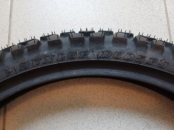 Surron.Nový nepoužitý plášt a duše.Dunlop - 9