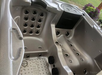 Vířivka Brilix - 9