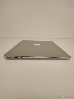 MacBook Air A1466 | i5 • 8GB • 128GB SSD - 9