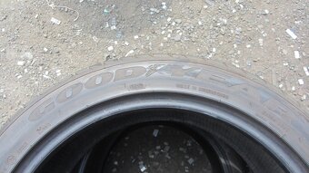 Letní pneu 245/45/19 Good Year Run Flat - 9